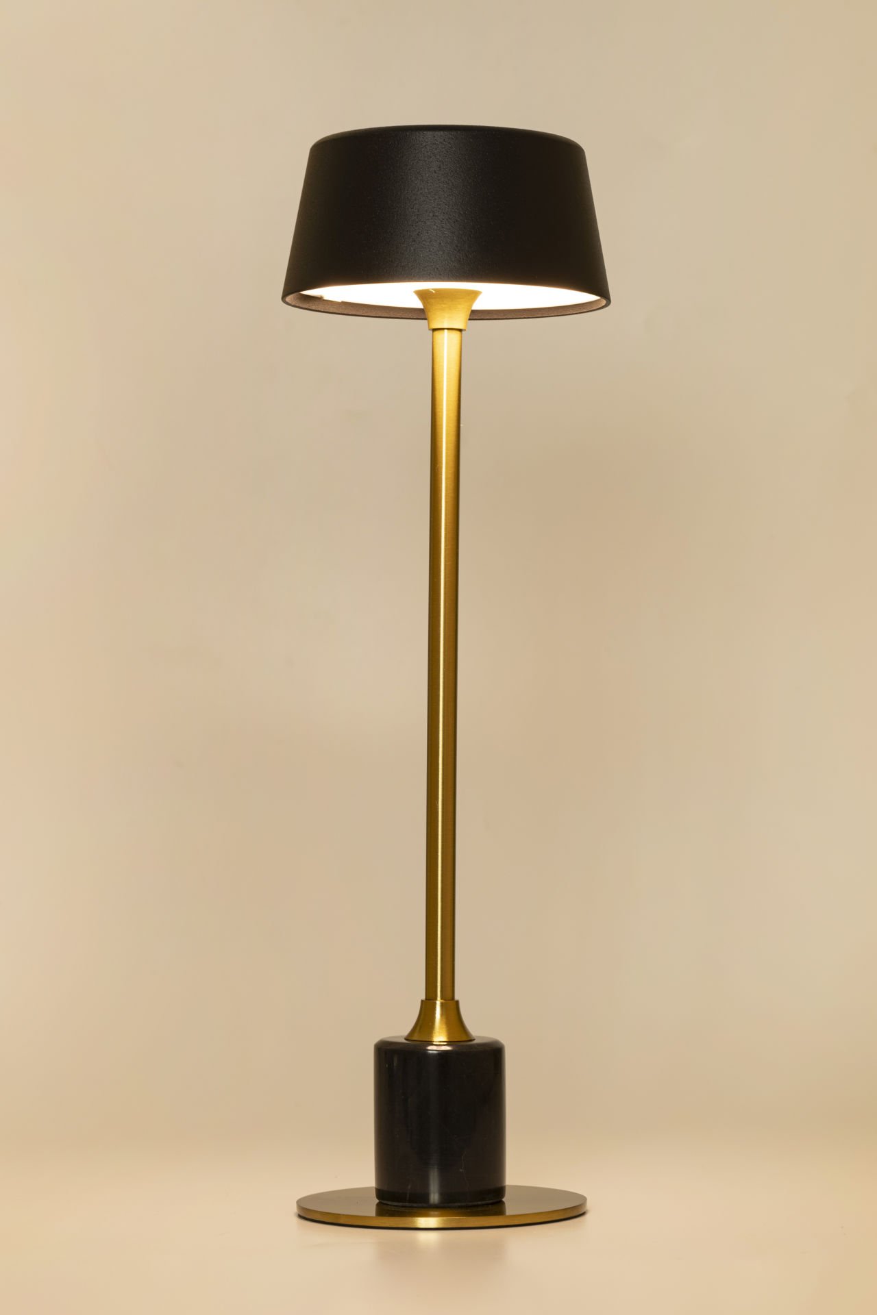 MeraGold Şarjlı Masa Lambası