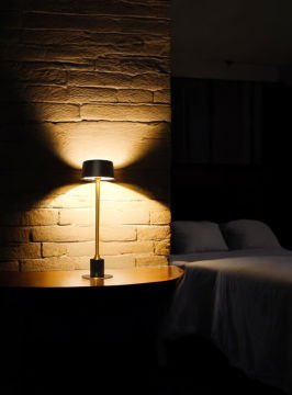 MeraGold Şarjlı Masa Lambası