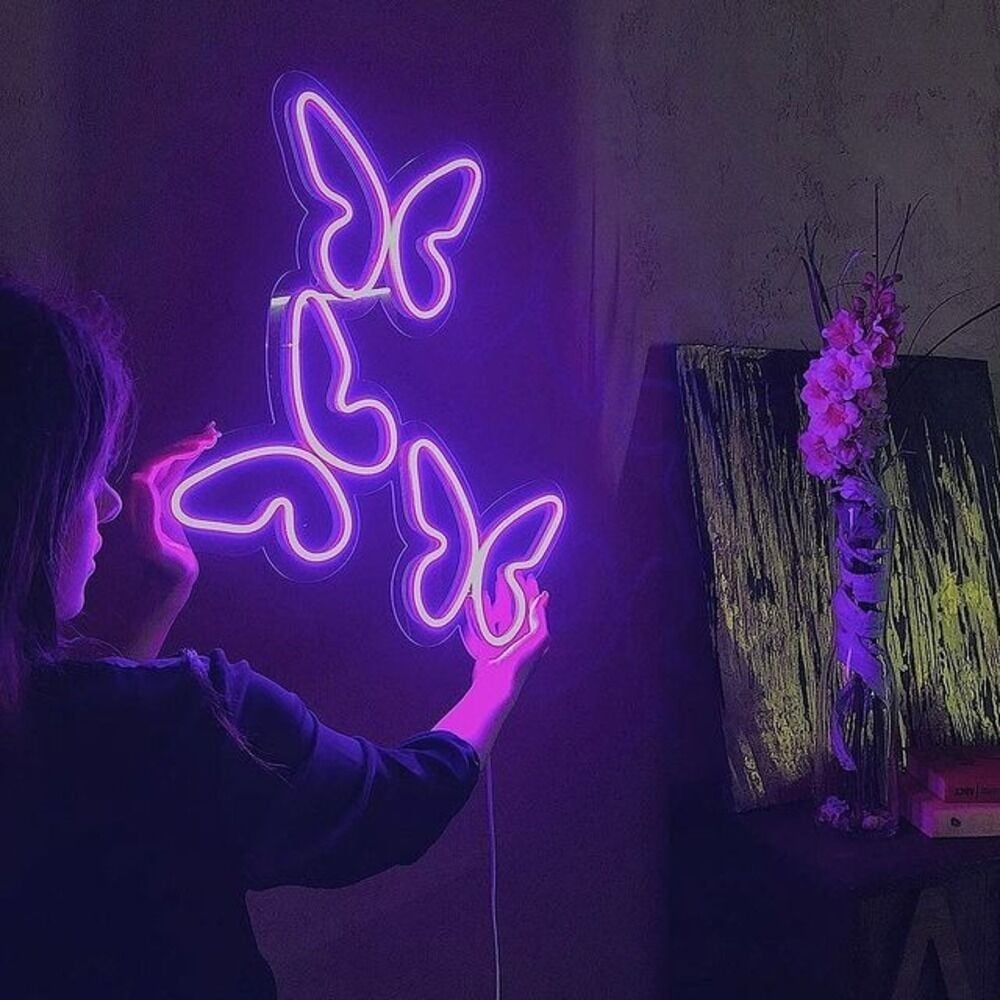 Kelebekler Neon Led Tabela